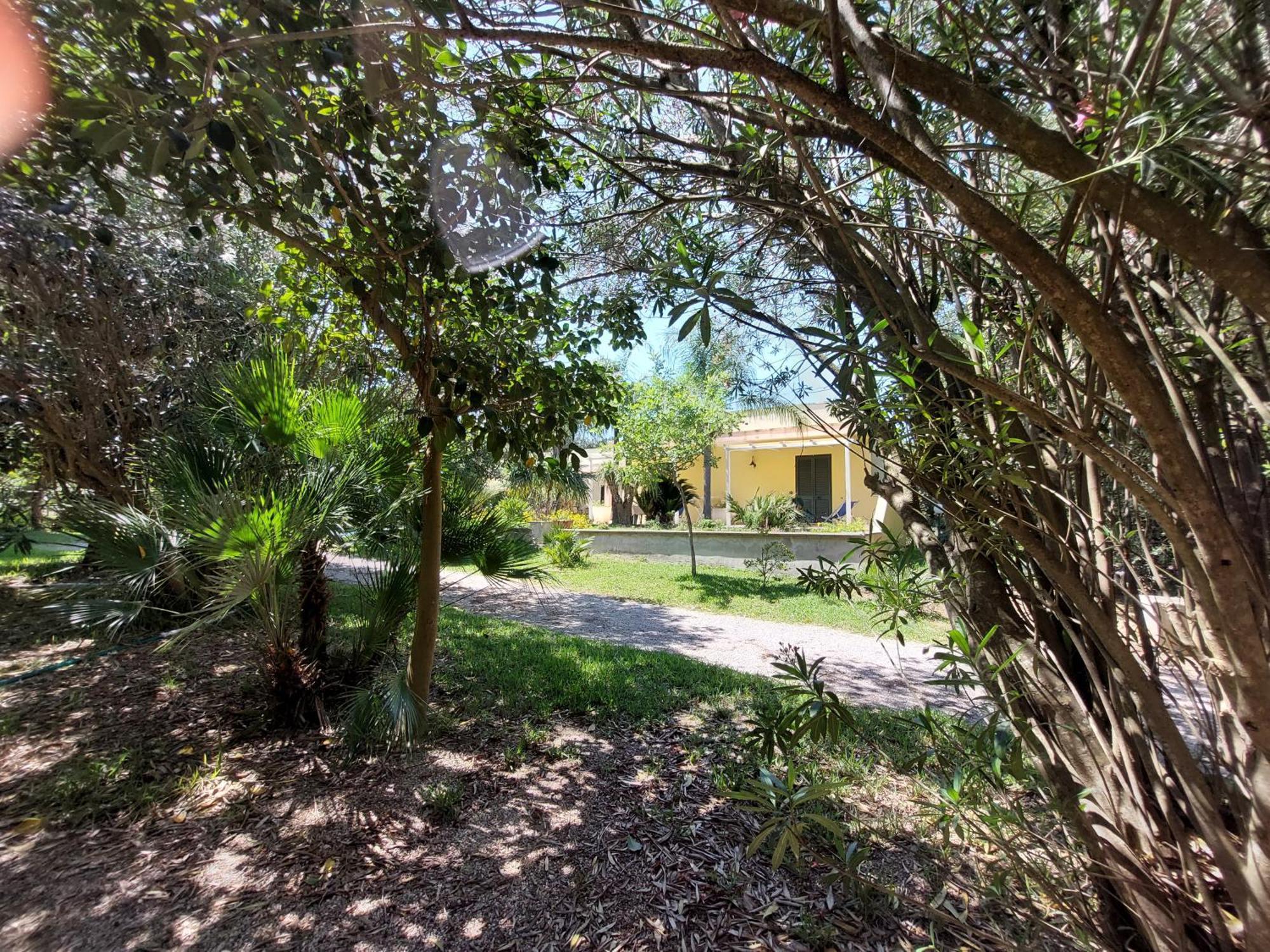 Masseria Lama Torre dell'Orso Eksteriør bilde