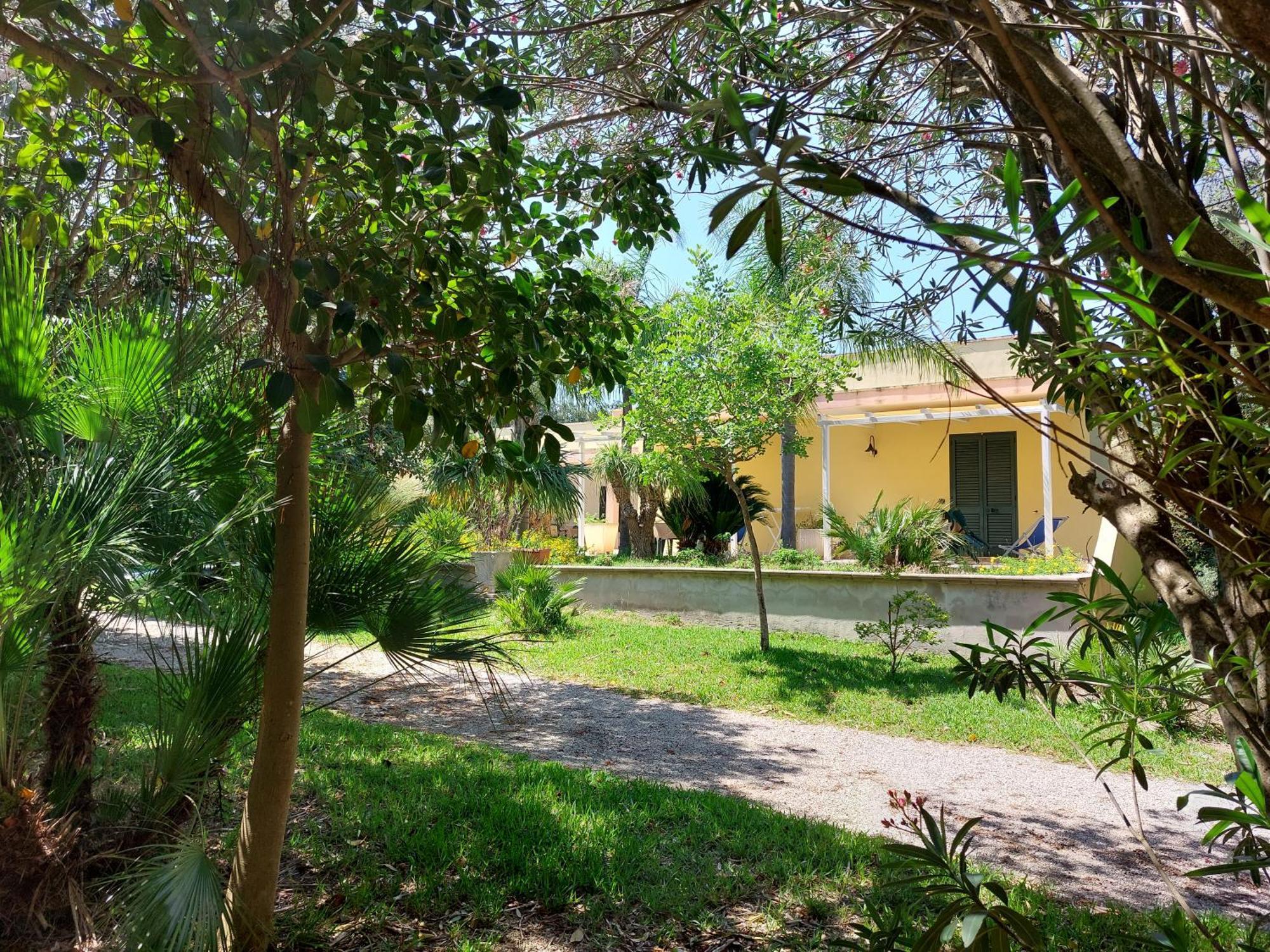 Masseria Lama Torre dell'Orso Eksteriør bilde